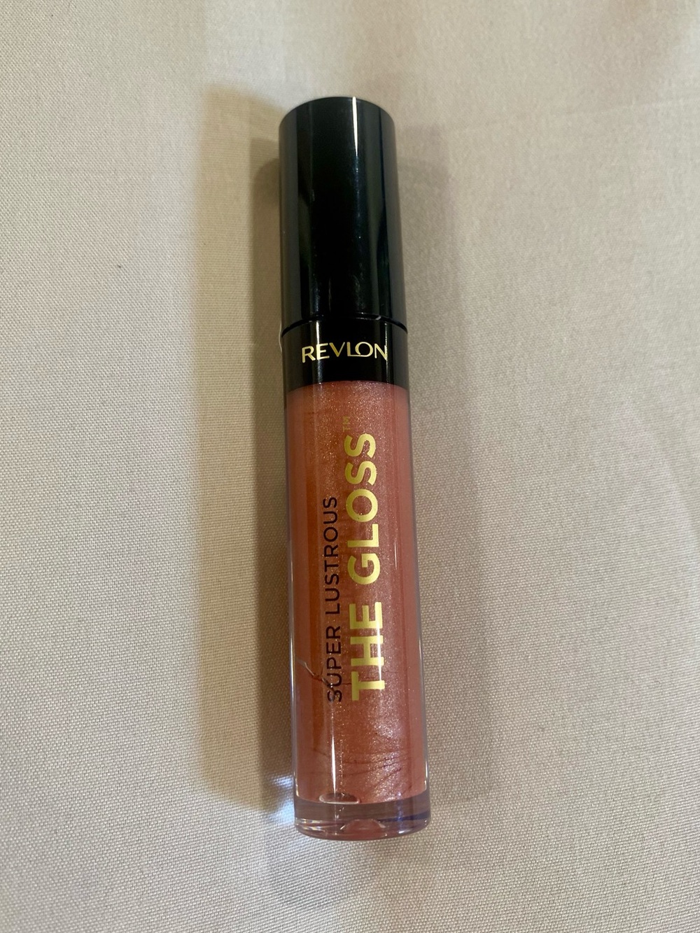 Rosy Future, Super lustrous lip gloss NWT FULL size Revlon
